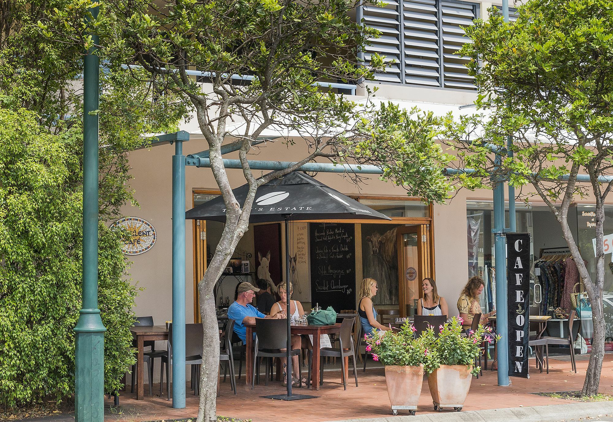 Byron Quarter Apartments Byron Bay Eksteriør billede